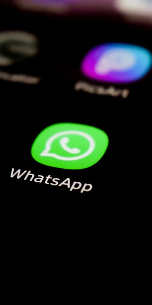 Cara Kelola Ratusan Chat Pelanggan dengan Kommo WhatsApp
