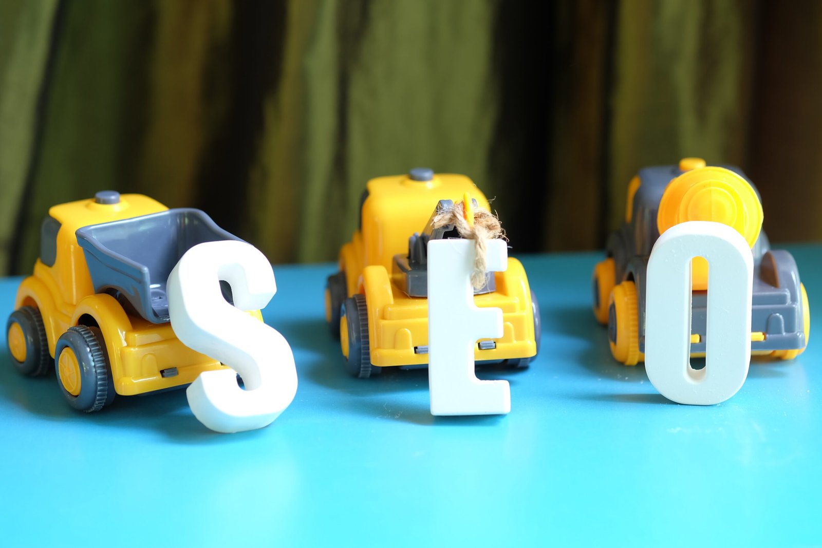 Perbedaan SEO Sekali Pakai vs Langganan, Mana Lebih Efektif?
